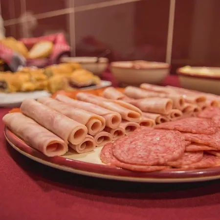 Orsegi Patakparti Alpaka Panzio Bed & Breakfast