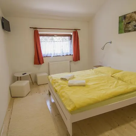 Orsegi Patakparti Alpaka Panzio Bed & Breakfast *